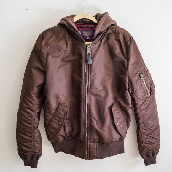 Alpha Industries Hooded Bomber Jacket - Picture 7 of 7